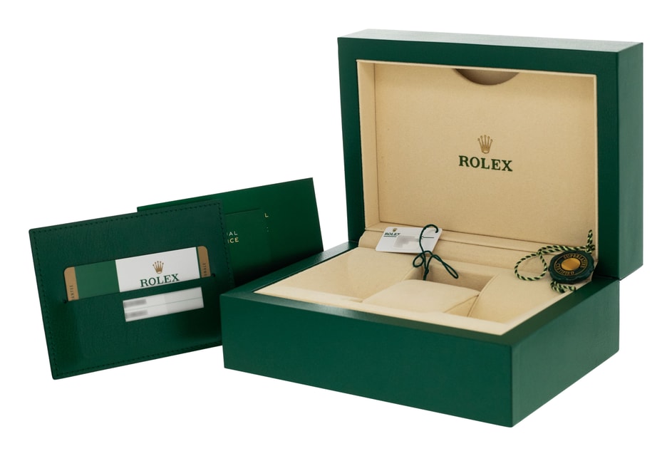 Rolex Submariner Hulk Image 4